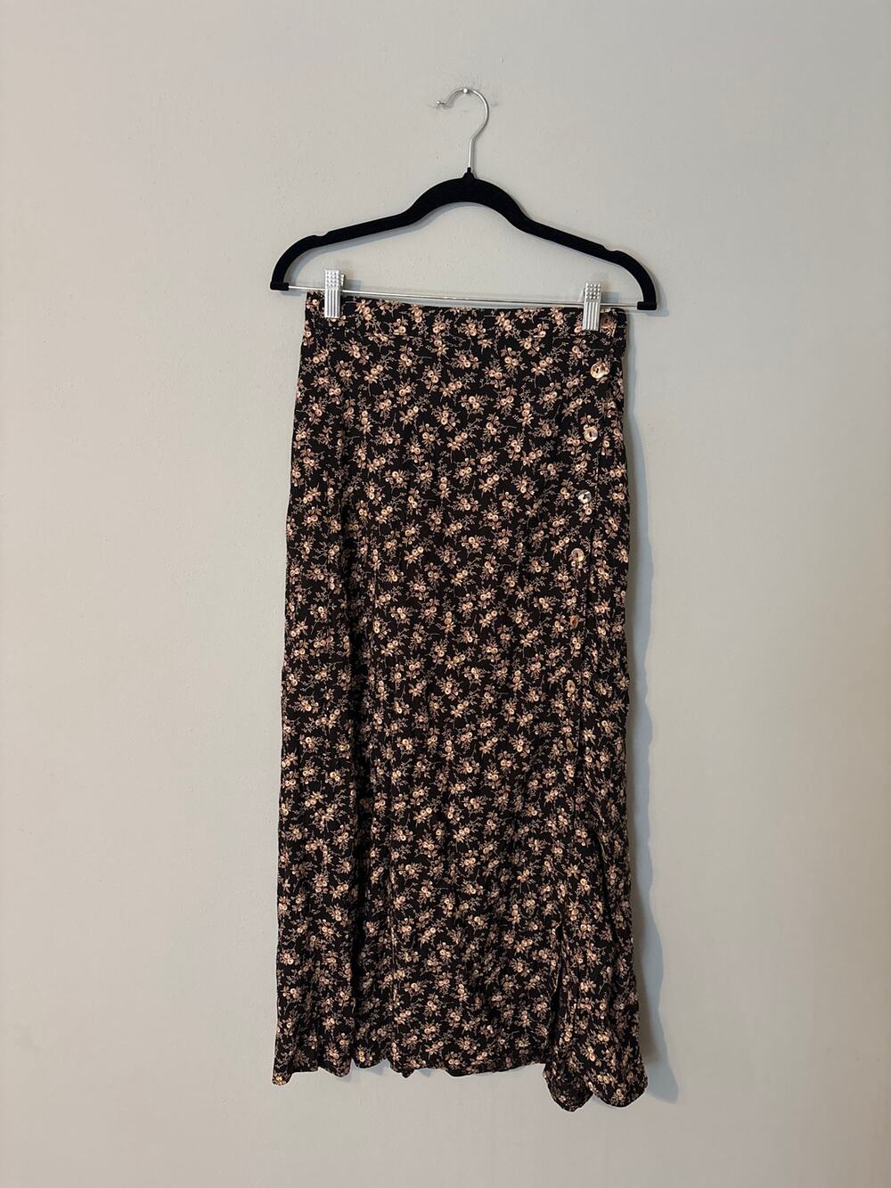 Vintage Blue black floral button up skirt size M